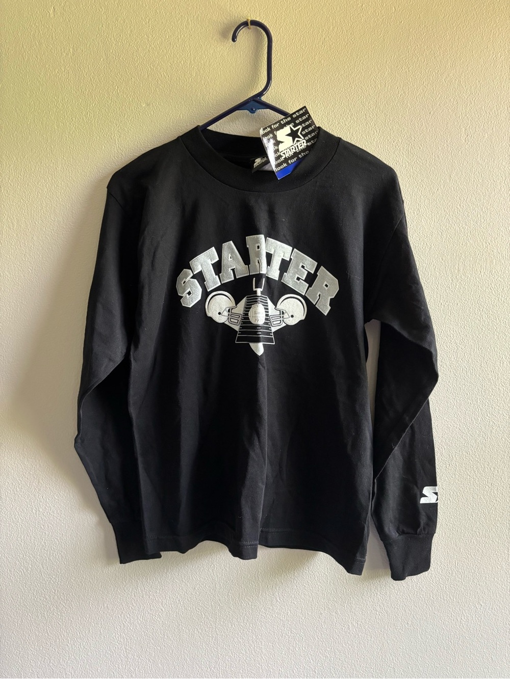 NWT STARTER Deadstock Black Long Sleeve Tee with White Graphic
